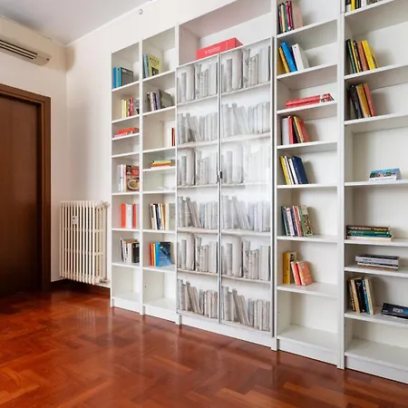 Apartmán Italianway Easy - Sismondi 74 *