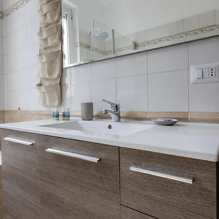 Apartmán Italianway Easy - Sismondi 74