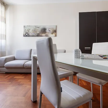 Italianway Easy - Sismondi 74 Apartament Mediolan