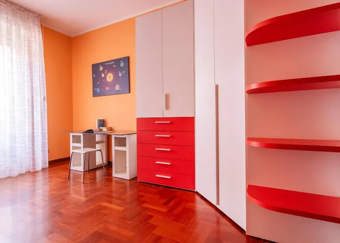Italianway Easy - Sismondi 74 Mediolan