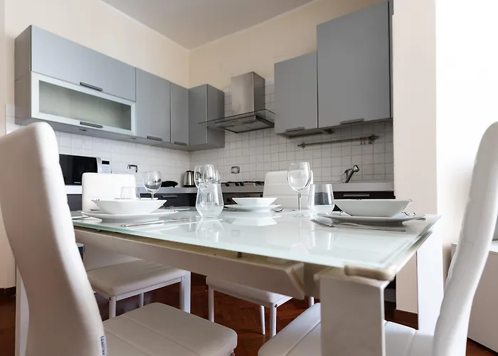 Italianway Easy - Sismondi 74 Apartament *